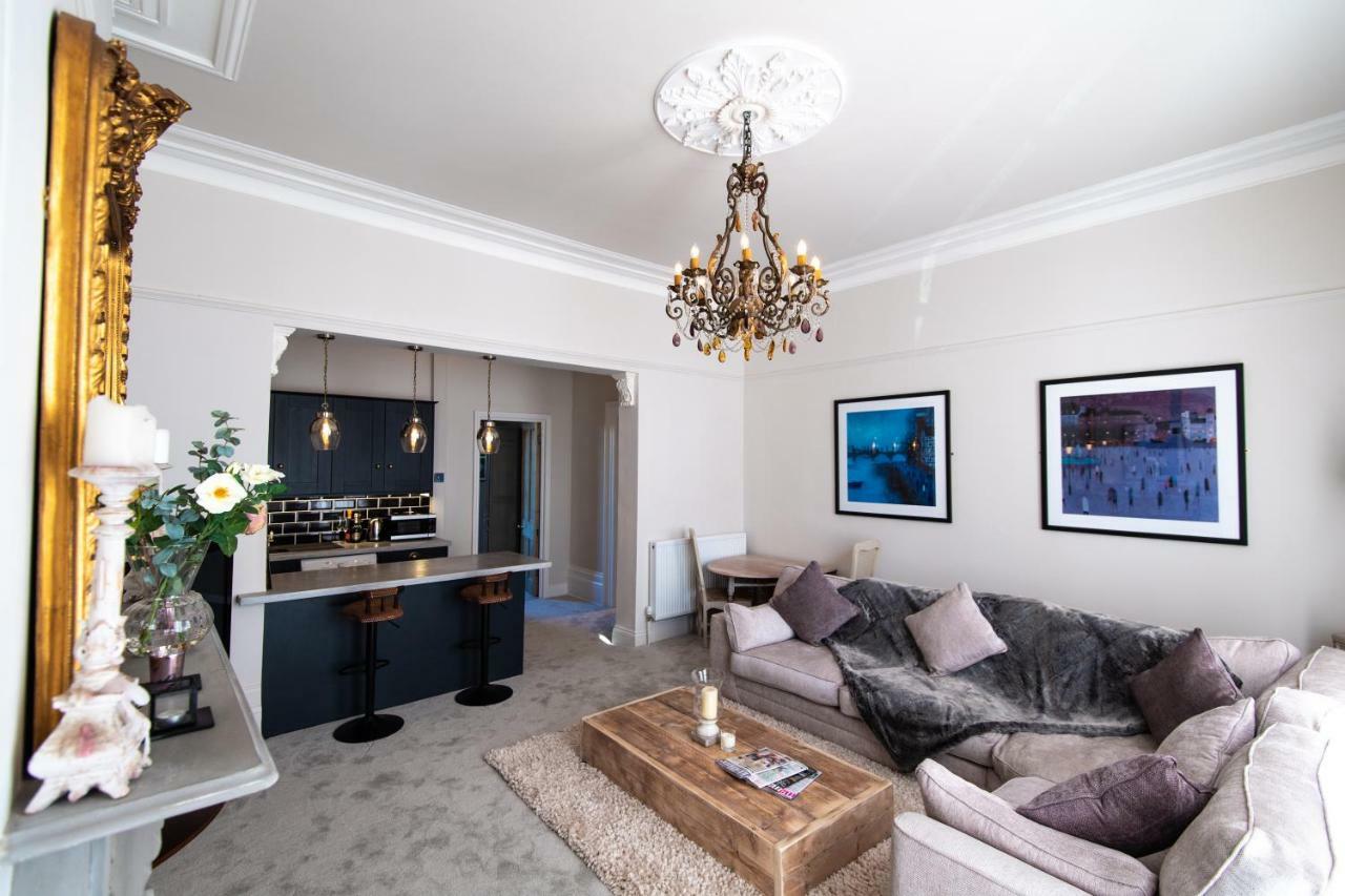 Court House Apartment Челтенхам Экстерьер фото